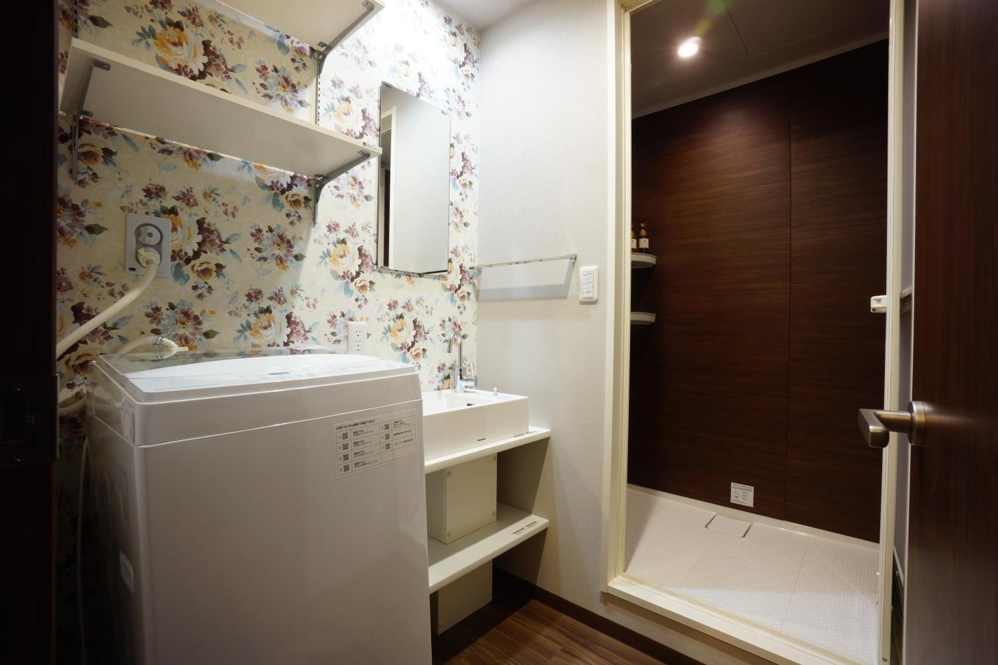 Rona Hotel โตเกียว ภายนอก รูปภาพ